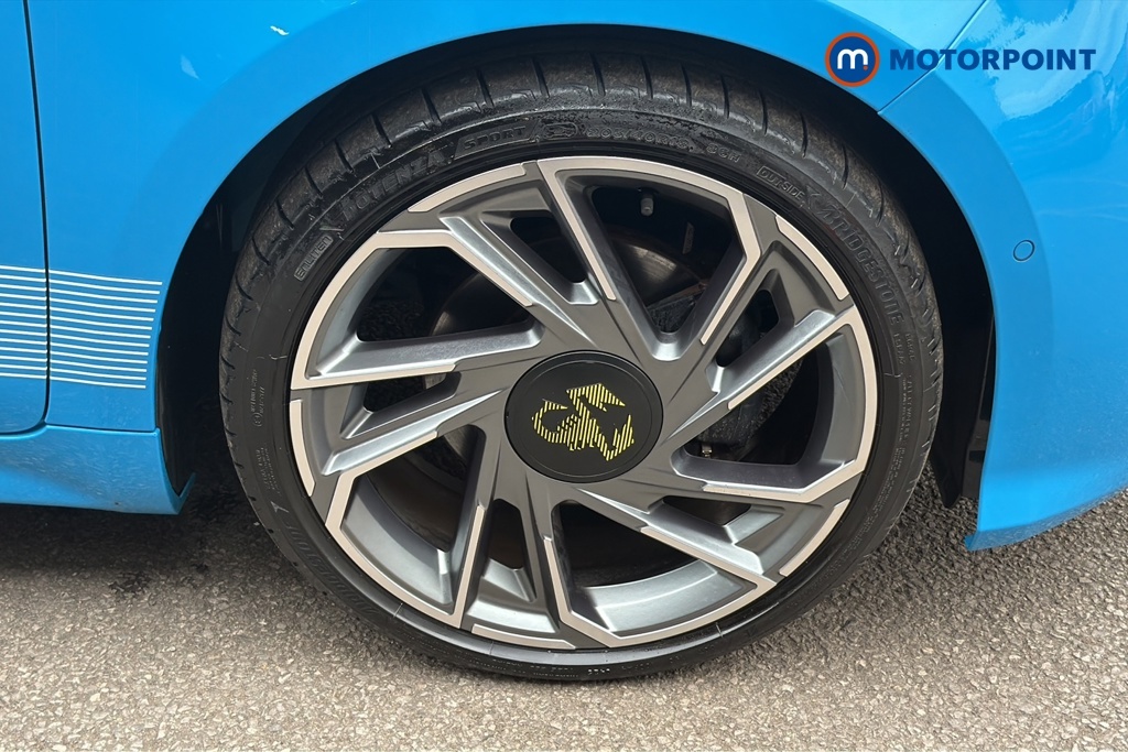 Abarth 500 42Kwh Scorpionissima Hatchback Blue #38