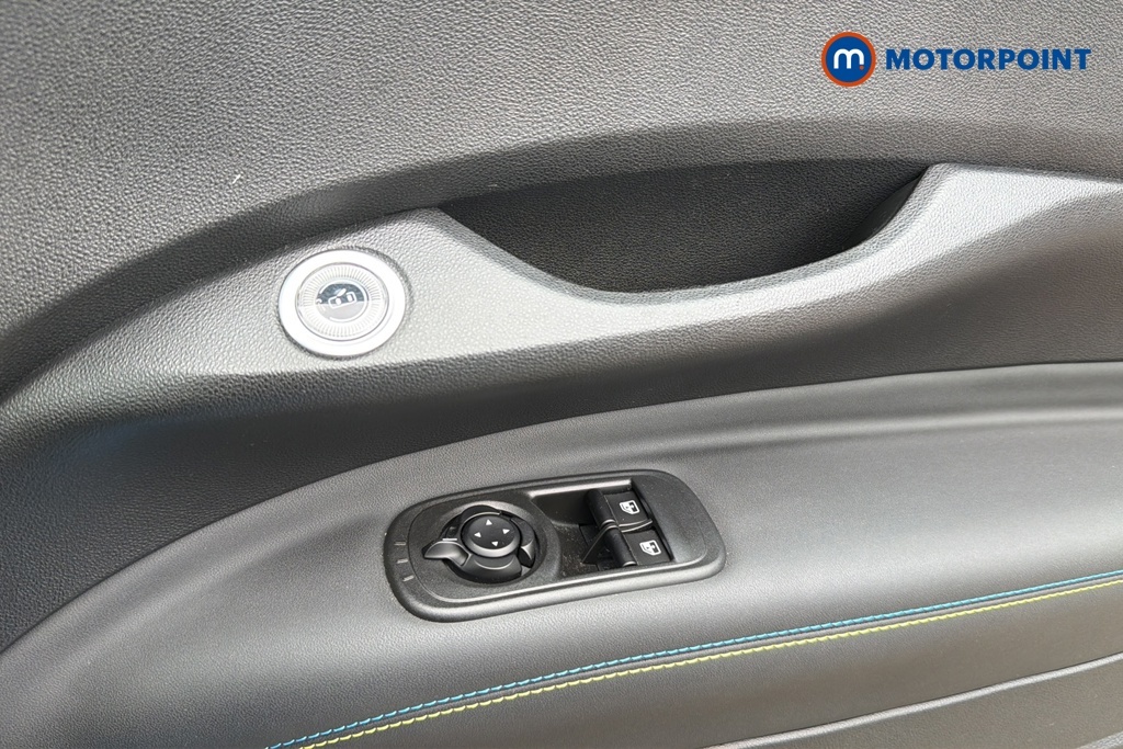 Abarth 500 42Kwh Scorpionissima Hatchback Blue #23
