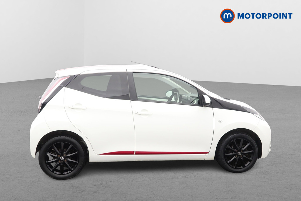 Toyota Aygo 1.0 Vvt-i X-press X-shift White