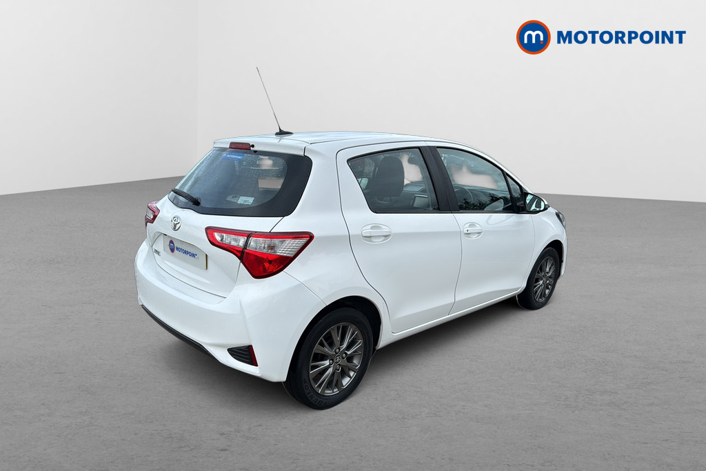Toyota Yaris 1.5 Vvt-i Icon Cvt White #5