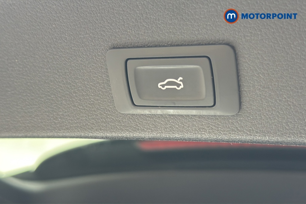 Audi A4 35 Tfsi Technik S Tronic Black #32