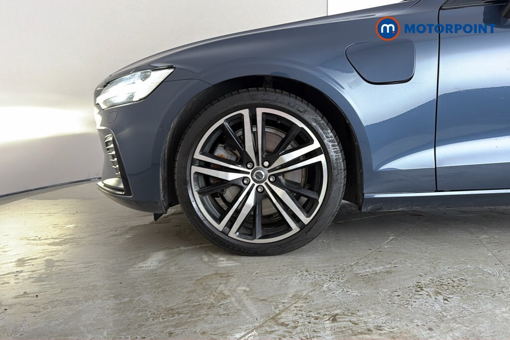 Volvo S60 R-design Plus White #45