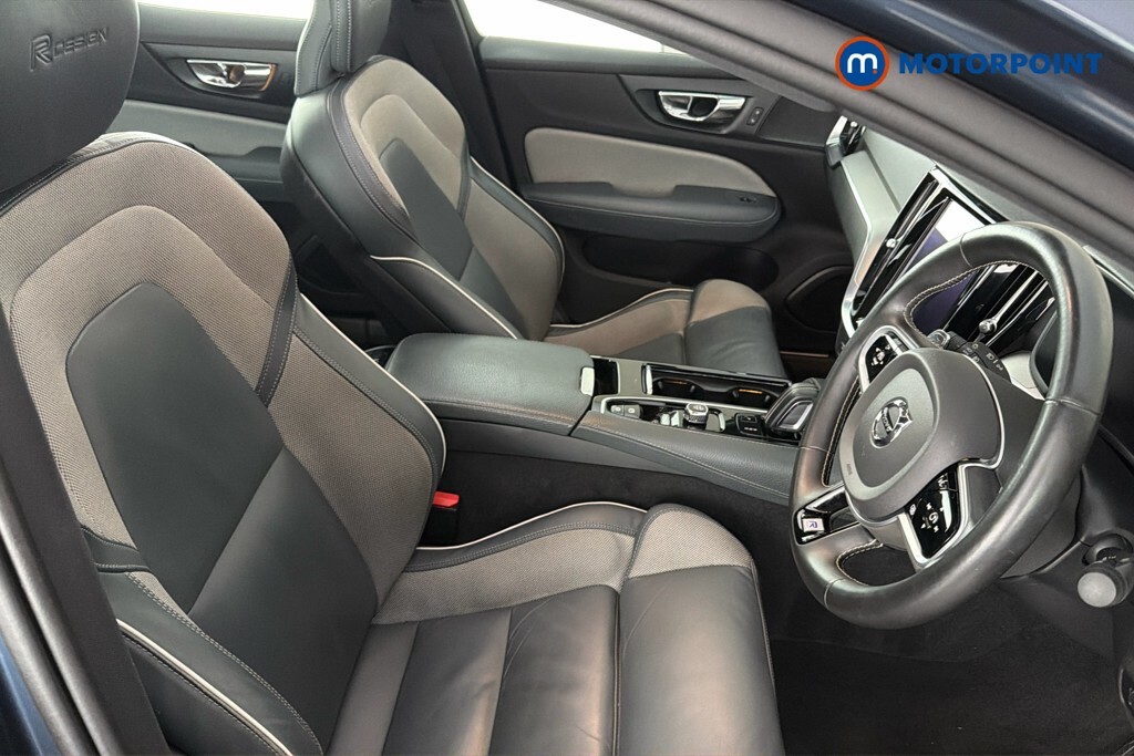 Volvo S60 R-design Plus White #29