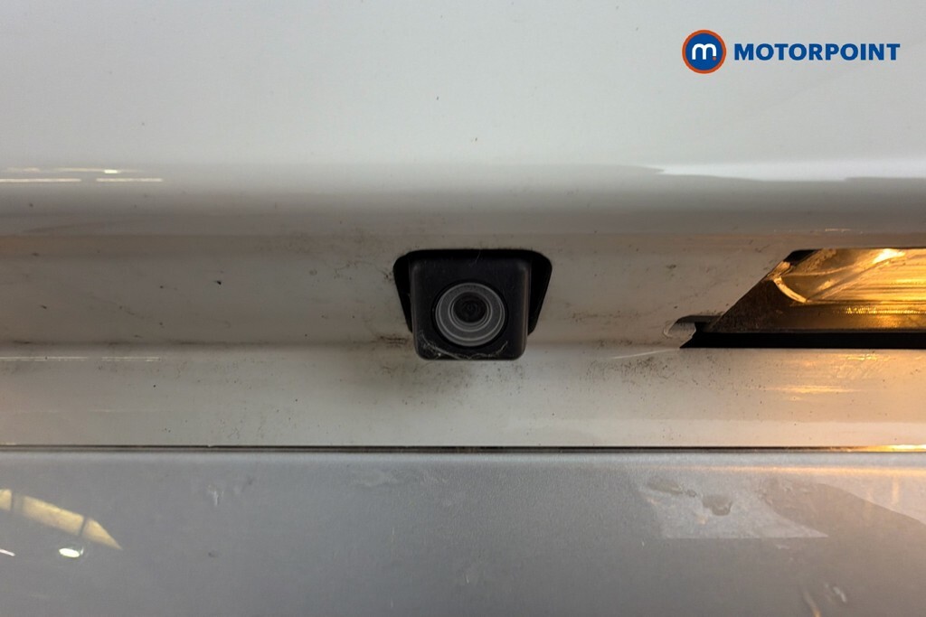 Peugeot 108 Active White #29