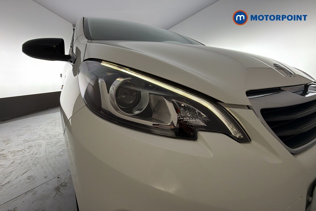 Peugeot 108 Active White #34