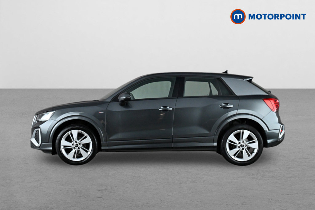 Audi Q2 30 Tfsi S Line Grey #4