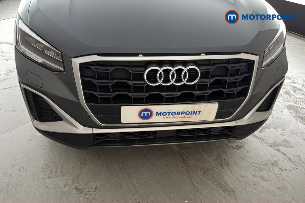 Audi Q2 Tfsi S Line Black Black #39