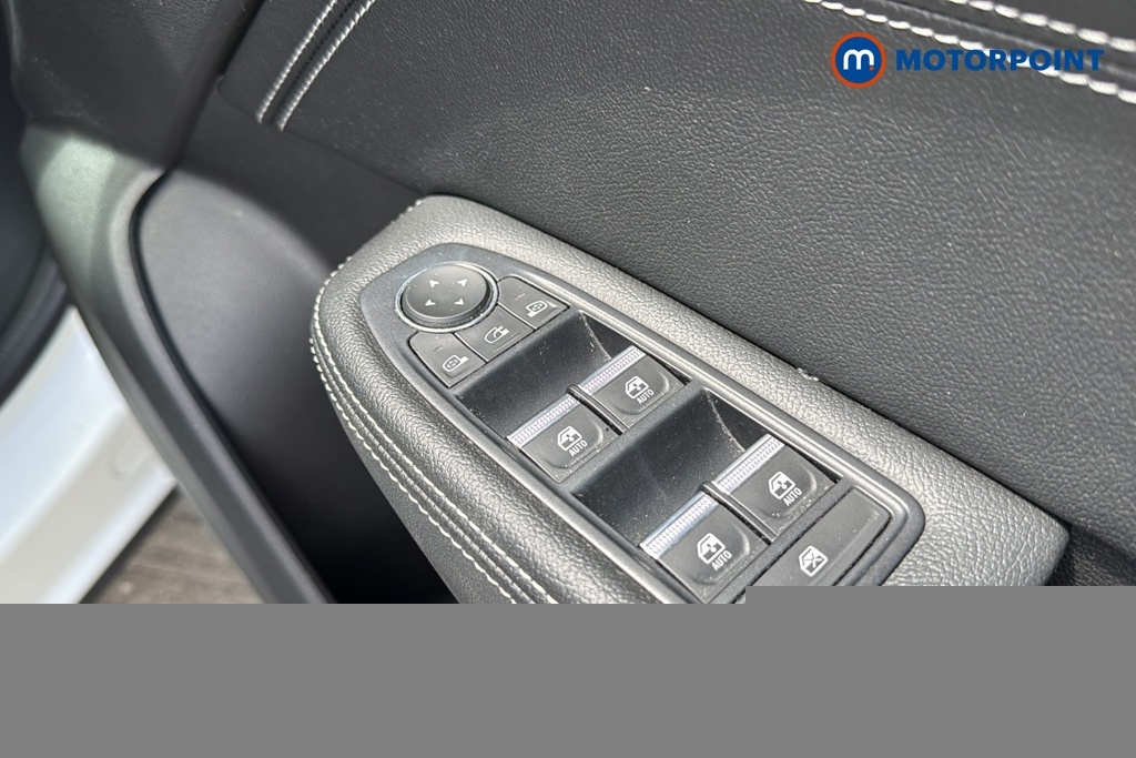 Renault Arkana 1.6 E-tech S Edition 2022 71 White #25