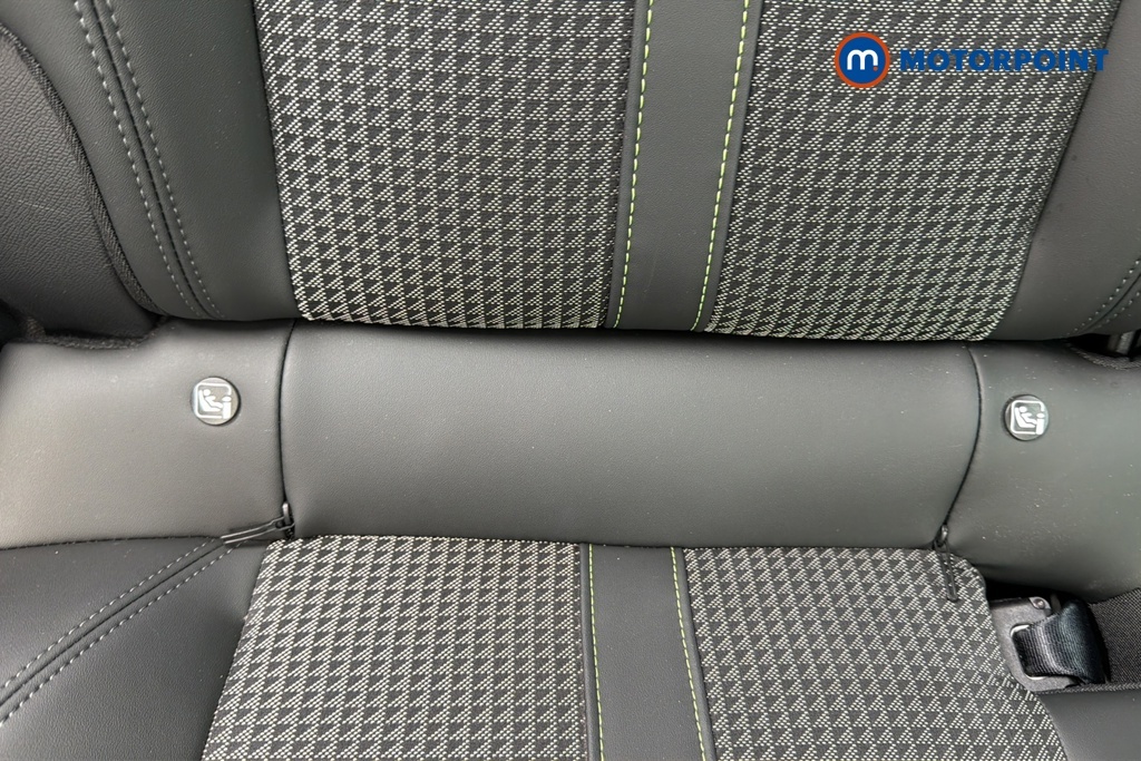 Peugeot e-2008 Gt Grey #30
