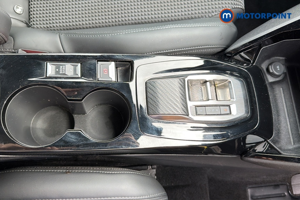 Peugeot e-2008 Gt Grey #23