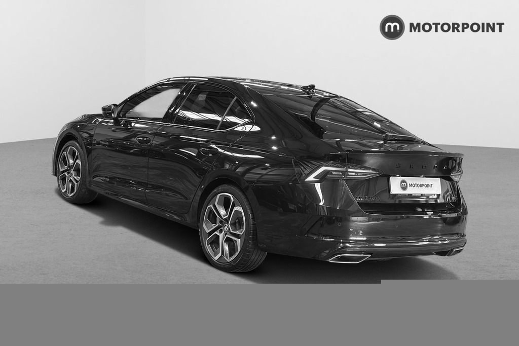 Skoda Octavia 2L Vrs Red #7