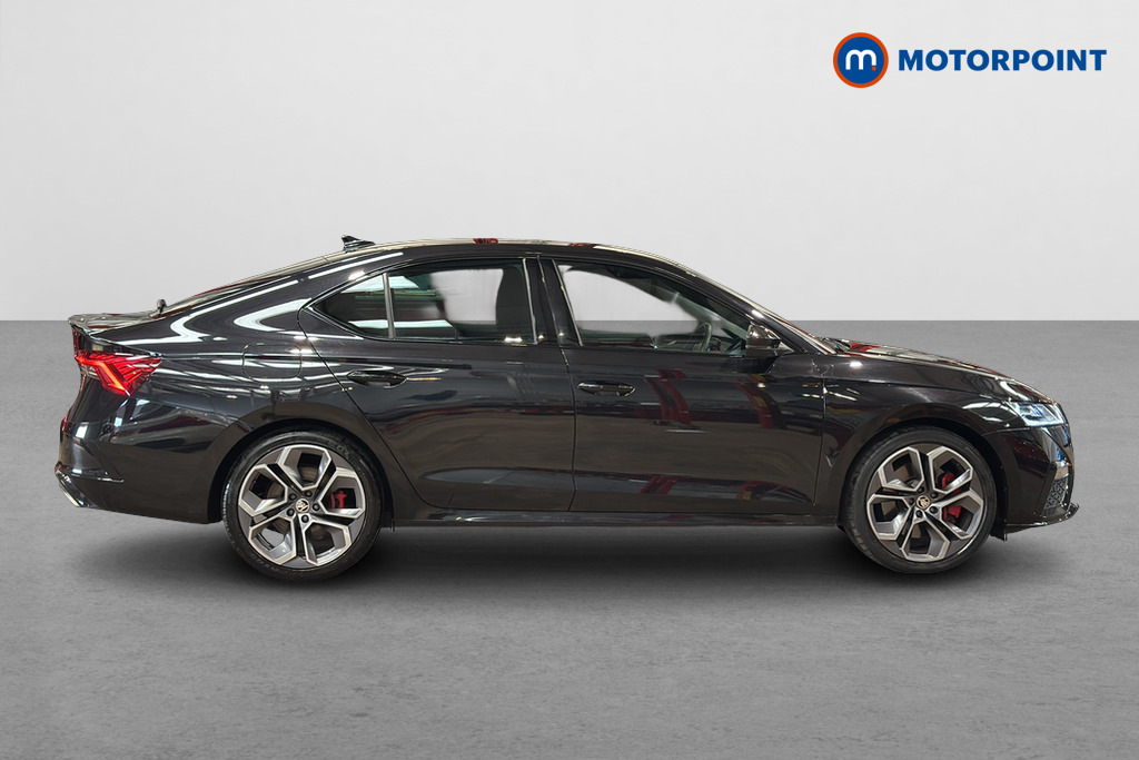 Skoda Octavia 2.0 Tsi Vrs Black #4