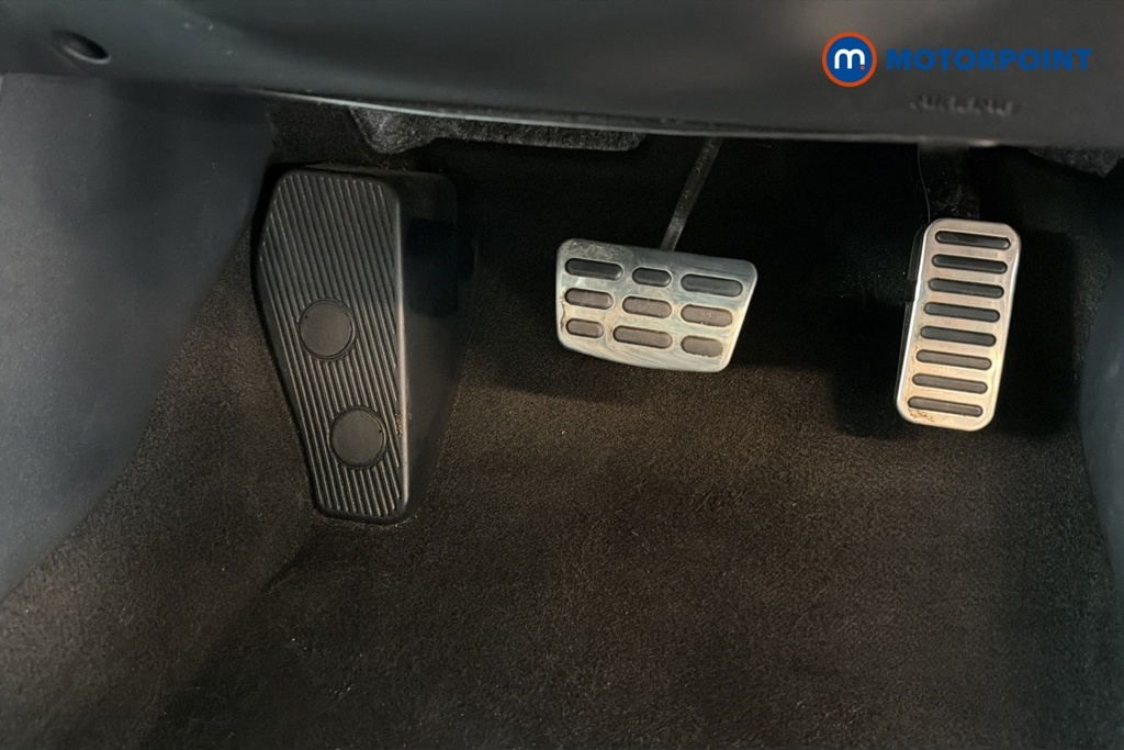 Kia e-Niro 150Kw 4 65Kwh White #29