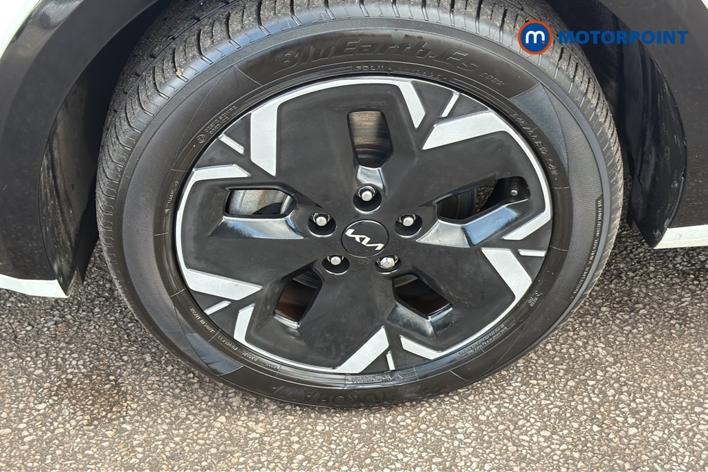 Kia e-Niro 150Kw 4 65Kwh White #44