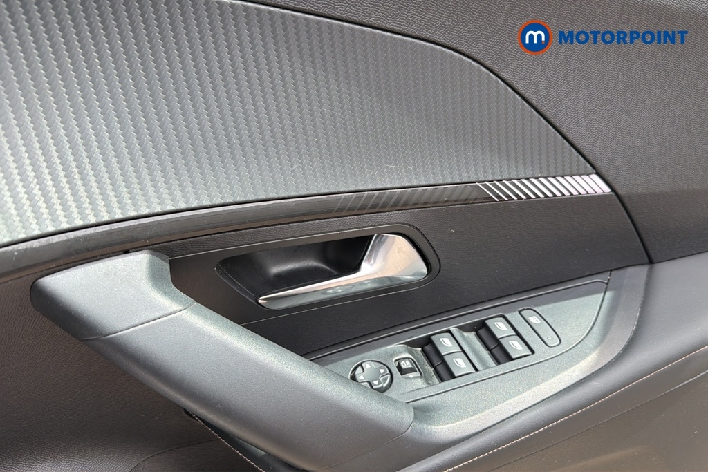Peugeot 2008 Gt Puretech Grey #21