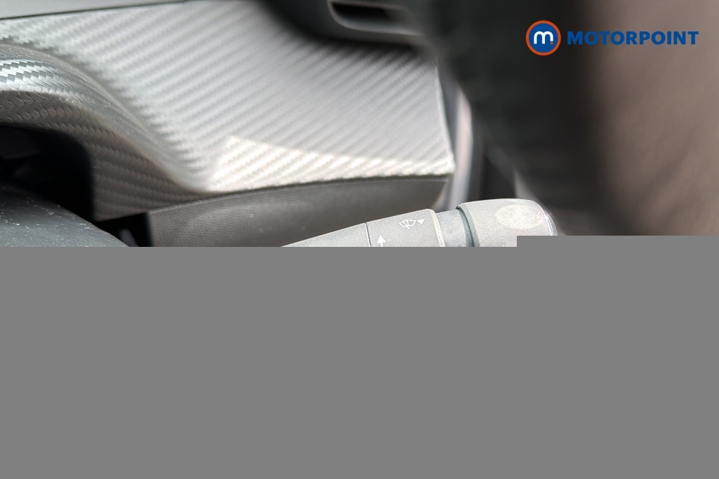 Peugeot 2008 Gt Puretech Grey #14