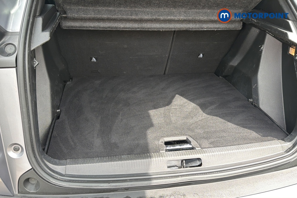 Peugeot 2008 Gt Puretech Grey #27
