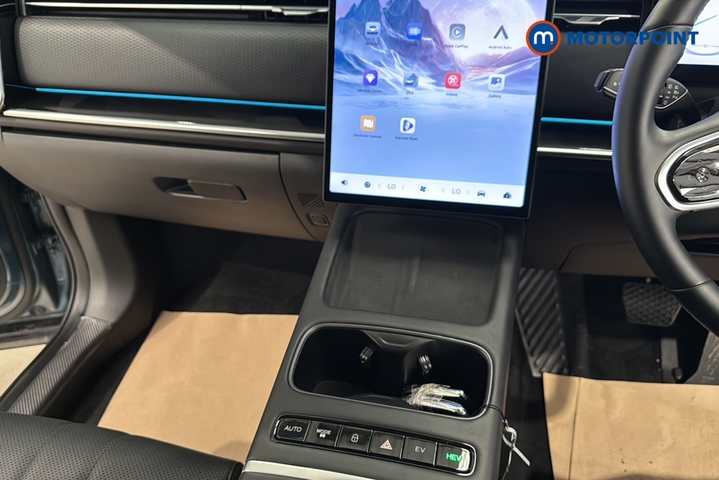 JAECOO 7 Shs Luxury Pearl Silverblack Roof Black #8