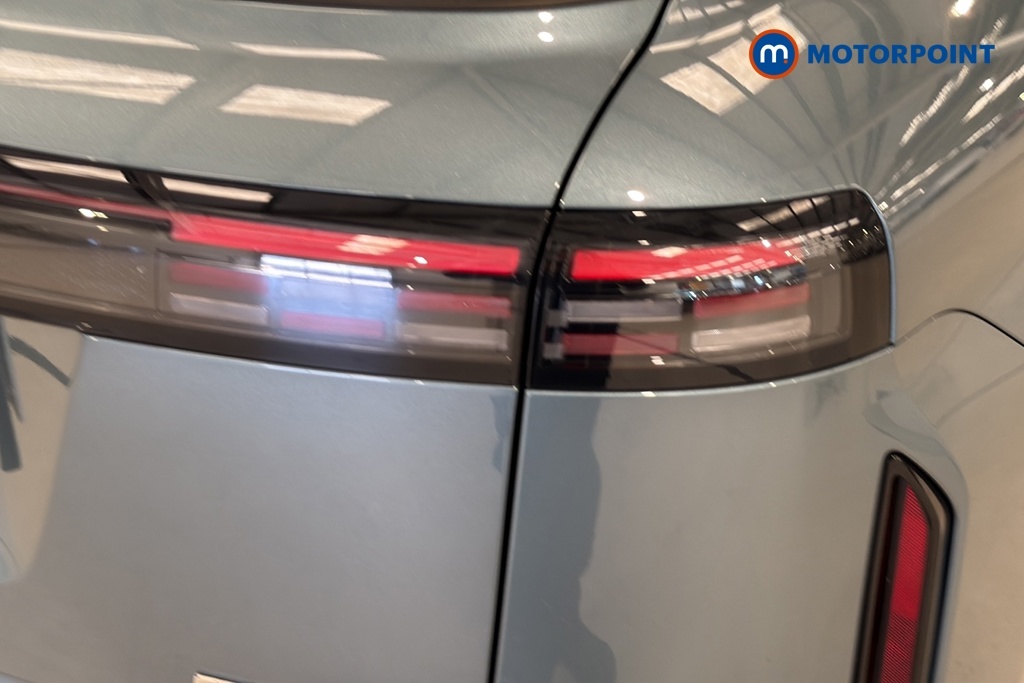 JAECOO 7 Shs Luxury Pearl Silverblack Roof Black #36