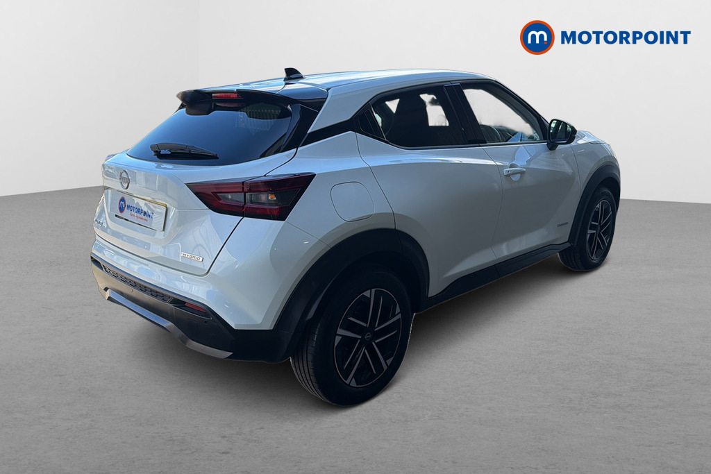 Nissan Juke 1.6 Hybrid N-connecta FT74OTK White #5