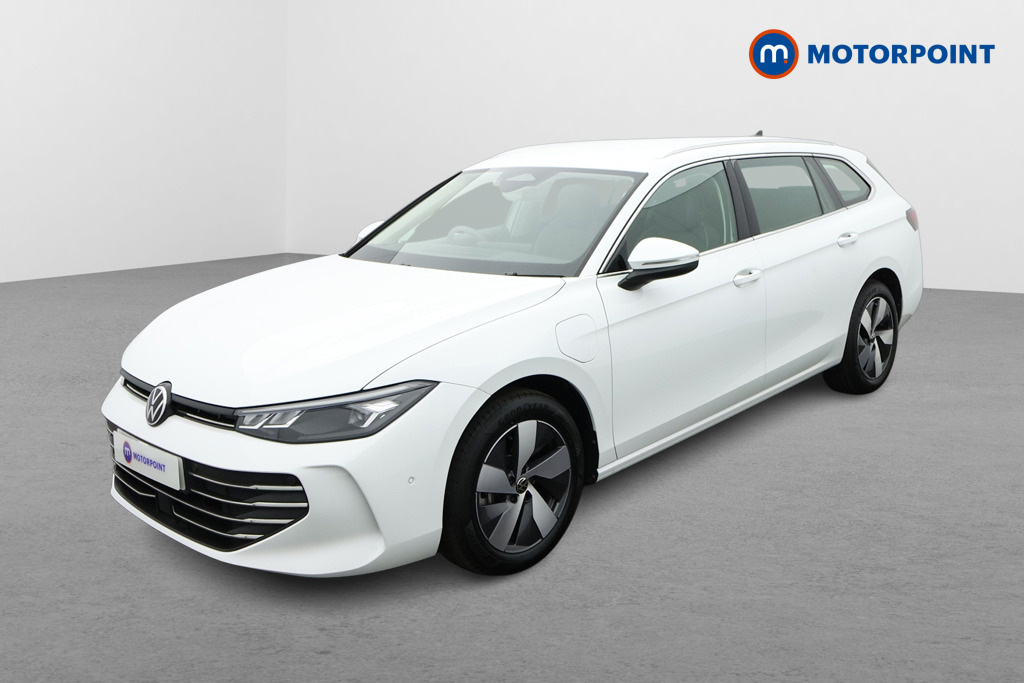 Volkswagen Passat 1.5 Tsi Ehybrid Life Dsg White #3