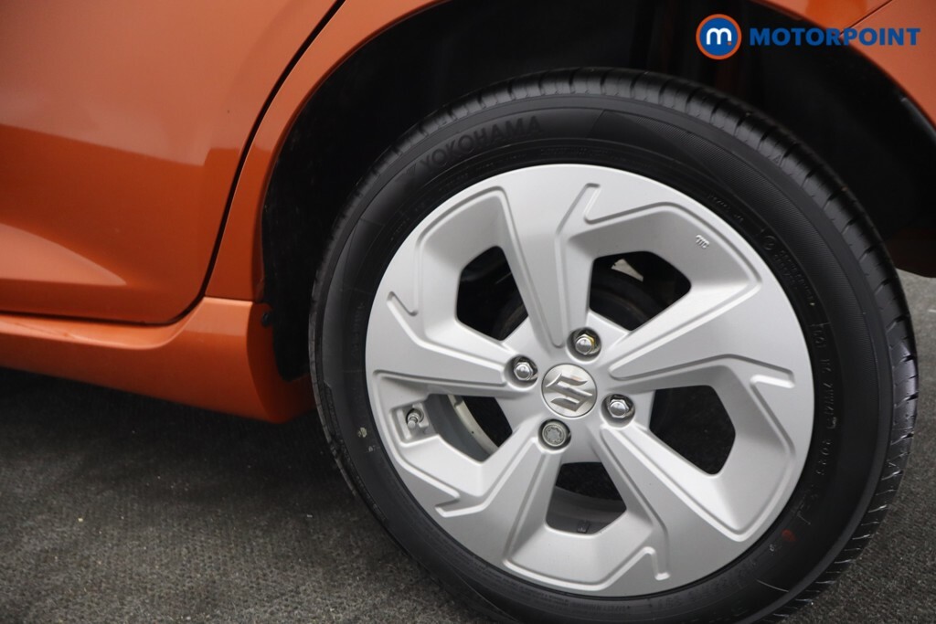 Suzuki Swift Motion Mhev Cvt 1.2 Red #33
