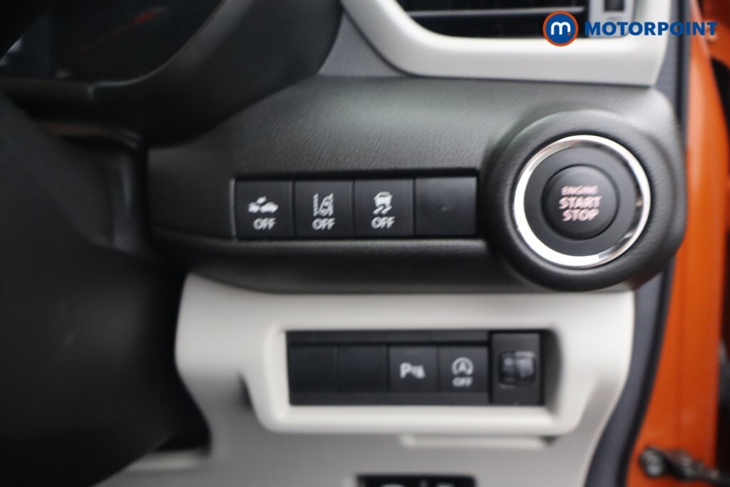 Suzuki Swift Motion Mhev Cvt 1.2 Red #20