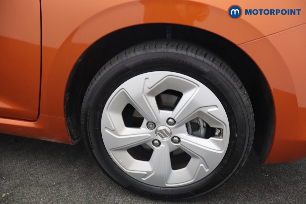 Suzuki Swift Motion Mhev Cvt 1.2 Red #28