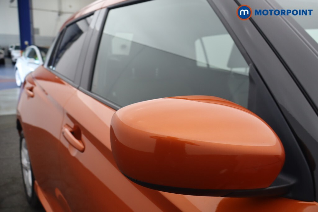 Suzuki Swift Motion Mhev Cvt 1.2 Red #27