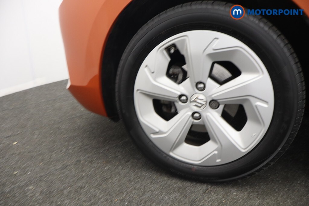 Suzuki Swift Motion Mhev Cvt 1.2 Red #32