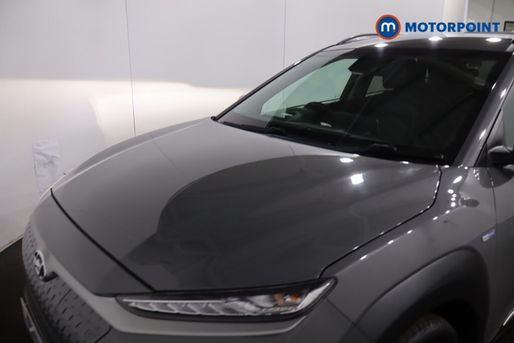 Hyundai Kona  Red #37