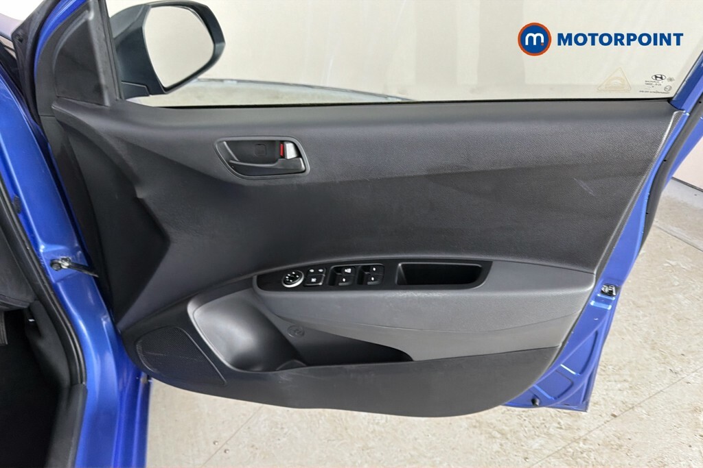 Hyundai I10 Hatchback Blue #23