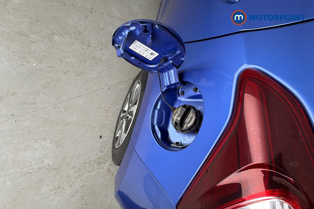 Hyundai I10 Hatchback Blue #33
