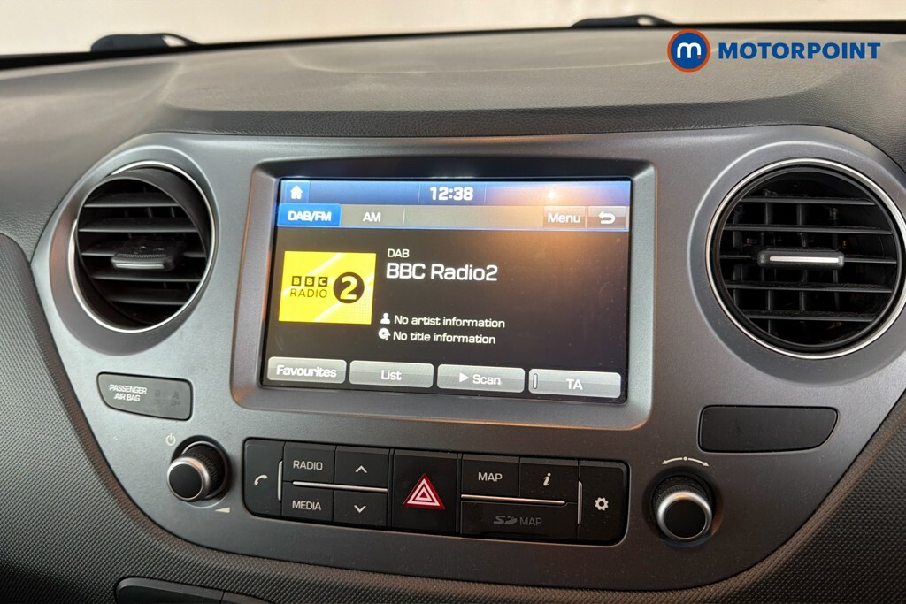 Hyundai I10 Hatchback Blue #17