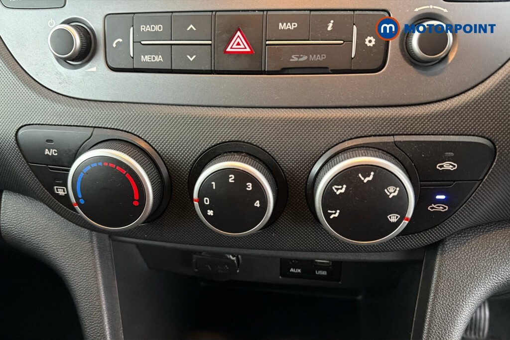 Hyundai I10 Hatchback Blue #18