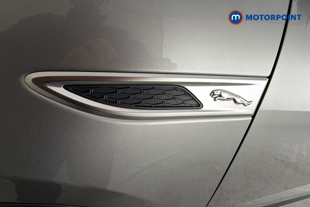 Jaguar E-Pace 2.0 D165 R-dynamic S #44