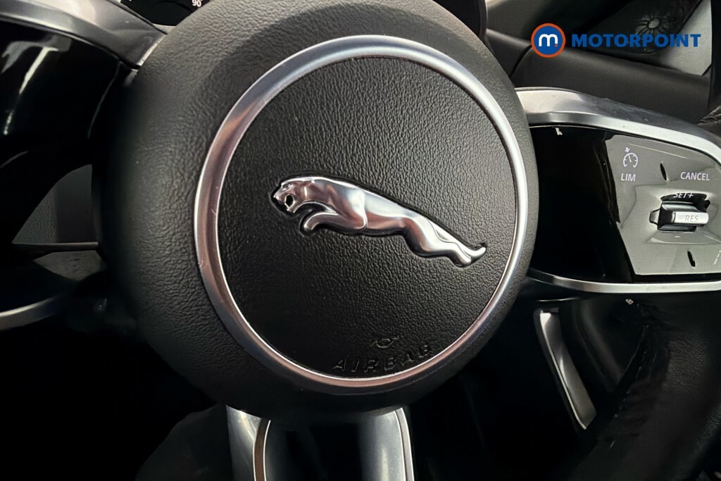 Jaguar E-Pace 2.0 D165 R-dynamic S #13