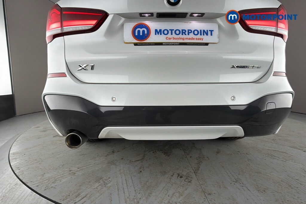 BMW X1 Hybrid White #39