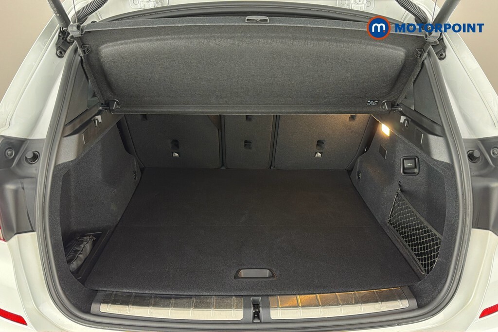 BMW X1 Hybrid White #35