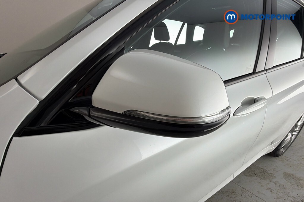 BMW X1 Hybrid White #43
