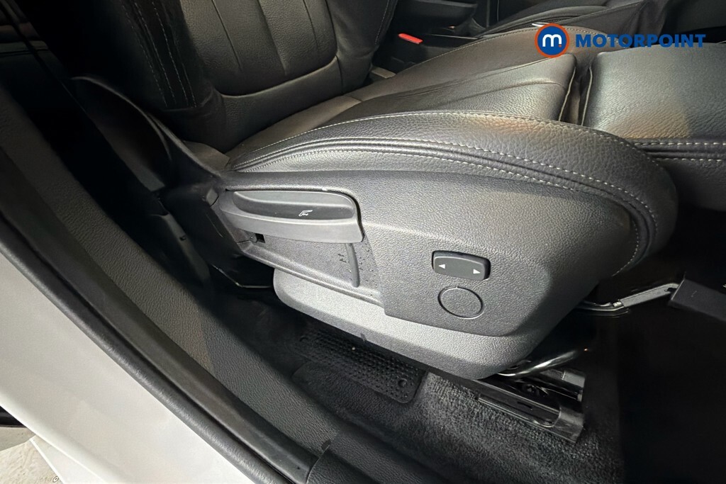 BMW X1 Hybrid White #31