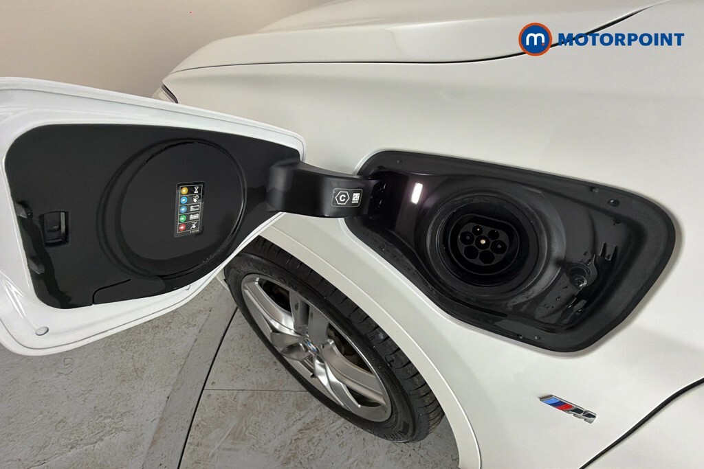 BMW X1 Hybrid White #41