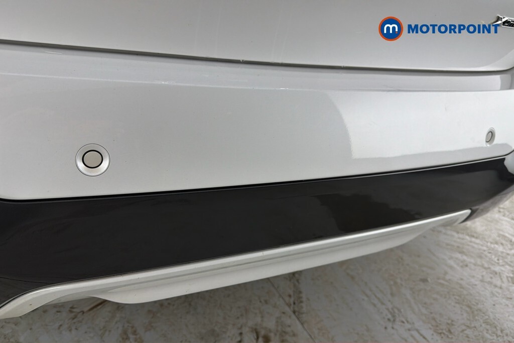 BMW X1 Hybrid White #40