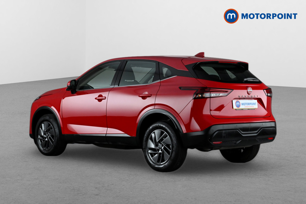 Nissan Qashqai 1.3 Dig-t Mh Acenta Premium DS23ZWT Red #5