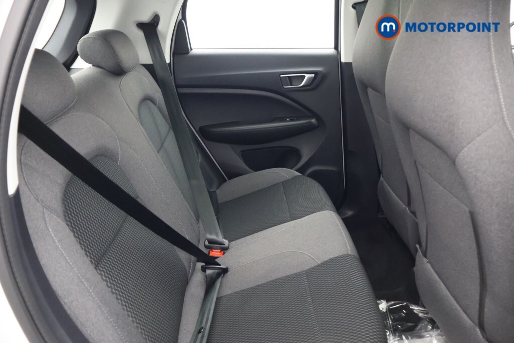 Leapmotor T03 Hatchback White #22