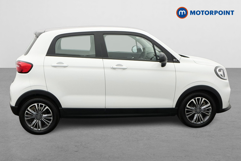 Leapmotor T03 Hatchback White #8