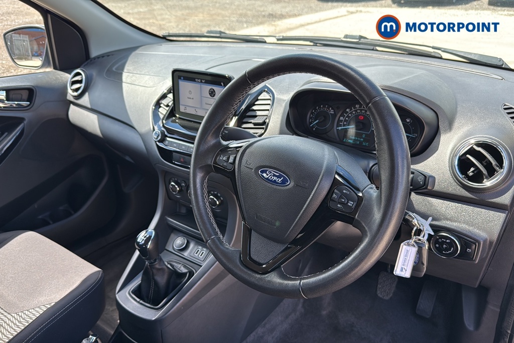 Ford KA+ 1.2 Ti-vct Zetec Ss Black #9