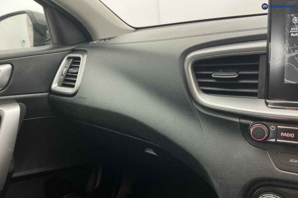 Kia Ceed 1.6 Crdi Gt Line Hatchback Euro Black #26