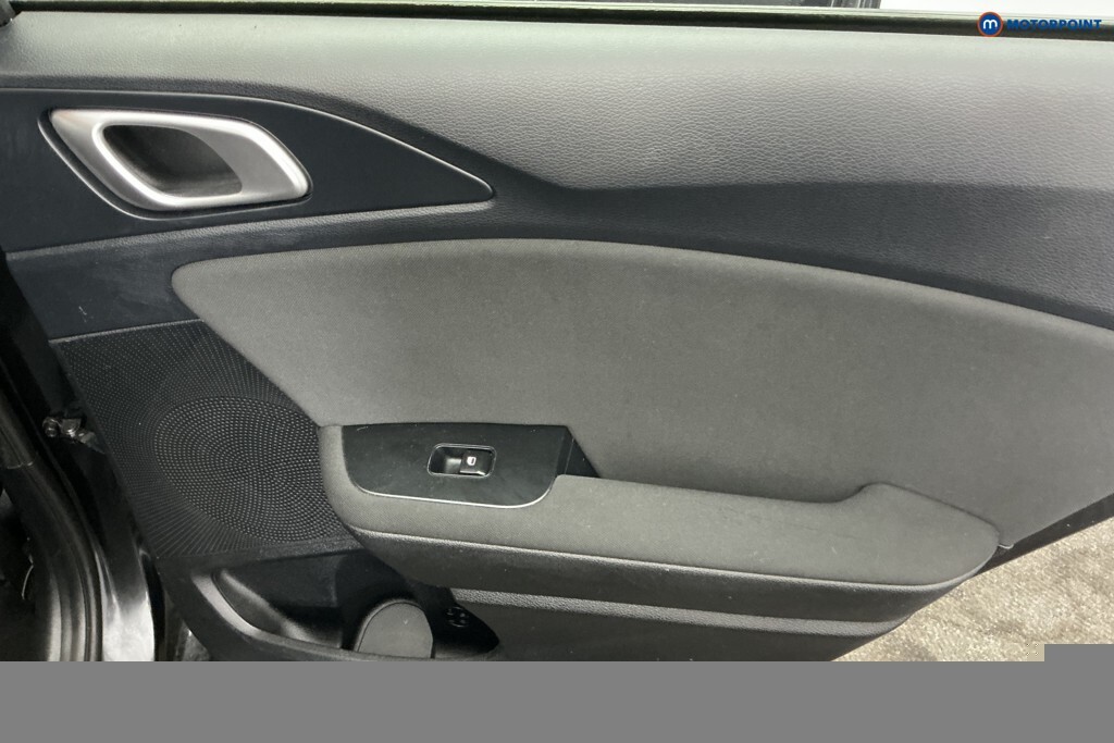 Kia Ceed 1.6 Crdi Gt Line Hatchback Euro Black #34