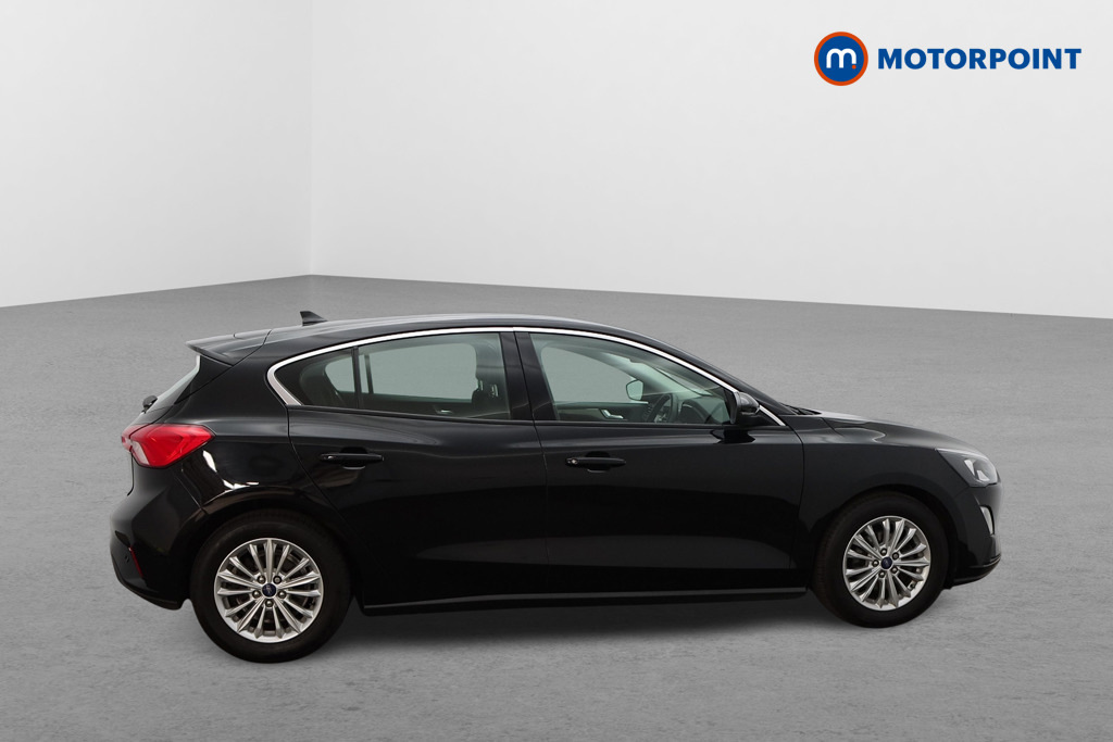 Ford Focus Estate Titanium 1.0 125Ps Black #1